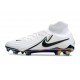 Botas Nike Phantom Luna II Elite FG Blanco Negro