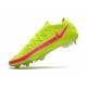 Bota de Futbol Nike Phantom GT Elite FG - Amarillo Rosa