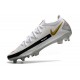 Bota de Futbol Nike Phantom GT Elite FG - Blanco Negro Oro