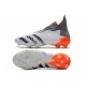 Botas de Fútbol adidas Predator Freak FG Blanco Hierro Metálico Rojo Solar